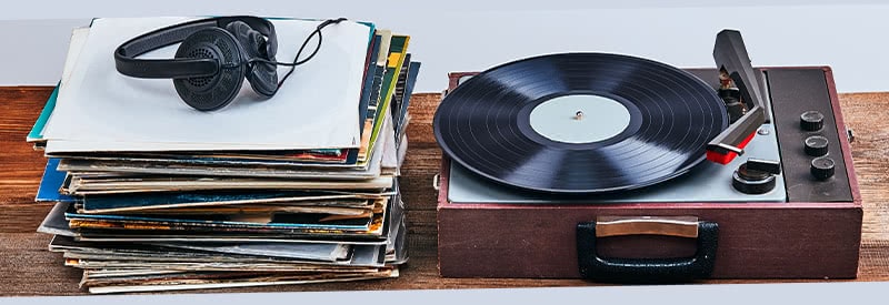 Dischi, giradischi e musica in vinile per la tua Vinilmania