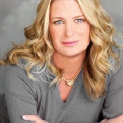 Kristin Hannah