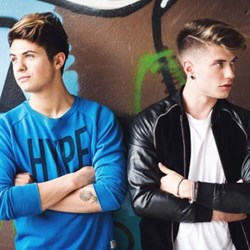 Benji & Fede