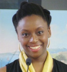 Libri di Chimamanda Ngozi Adichie