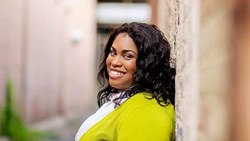 Angie Thomas