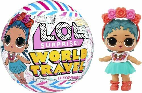 LOL Surprise World Travel Tots - Bambola alla Moda con 8 sorprese tra Cui Un Messaggio Segreto, Abiti, Accessori e Altro - Assortimento Casuale - da Collezionare - età: 4+ Anni