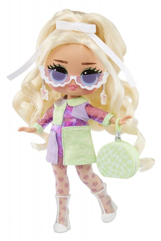 Lol surprise tweens serie 2 goldie twist – bambola alta 15cm con 15 sorprese tra cui abiti, accessori, supporto e altro