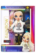 Rainbow High Junior High - AMAYA RAINE - Bambola alla moda Rainbow High da 23 cm con Vestito e Accessori - Include Zaino in Tessuto con Funzione di Apertura e Chiusura - Età: 6+ anni