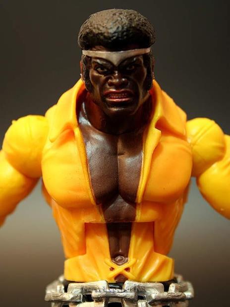 Toybiz Marvel Legends 14 Mojo Series Luke Cage Action Figure New Nuovo