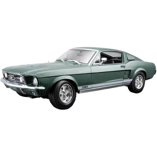 967 Ford Mustang Fastback. 1. 18