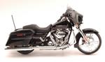 Harley Davidson Street Glide Special 2015 1:12 Model Mi32328