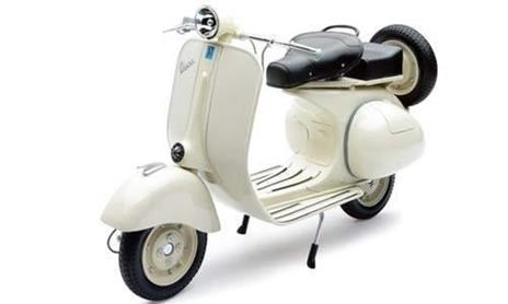 Modellino Piaggio Vespa 150 Vl 1:6 - 2