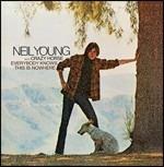 Everybody Knows This Is Nowhere (Remaster) - CD Audio di Neil Young