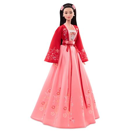 Barbie - Signature Lunar New Year, Bambola Barbie da collezione con camicetta e gonna ricamata, include accessori - 2