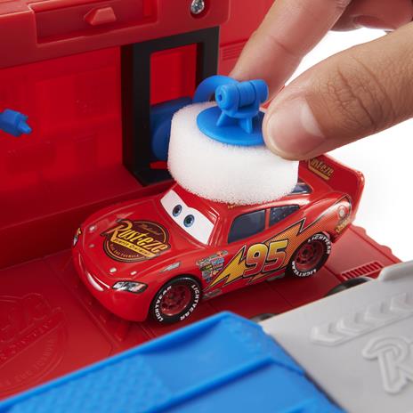 Disney Pixar Transforming Mack - 2