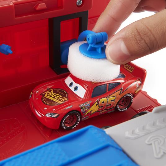 Disney Pixar Transforming Mack - 2