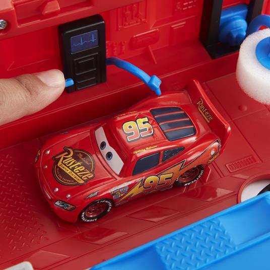 Disney Pixar Transforming Mack - 3