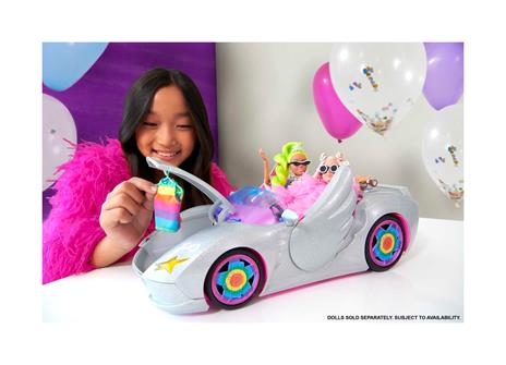 Barbie Extra Cabrio - Bambola con Auto Argentata e Cagnolino - 1 Top e 2 Paia di Scarpe - Piscina per Cuccioli - 9