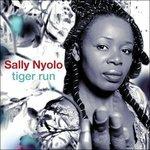 Tiger Run - CD Audio di Sally Nyolo