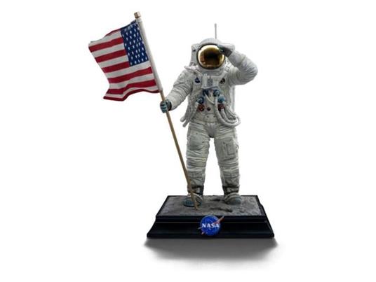 Nasa Art Scale Statua 1/10 Apollo 11 Astronaut 23 Cm Iron Studios