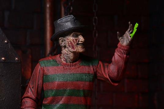 Noes 30Th Anniversary. 7 Inch Action Figure. Ultimate Freddy - 3