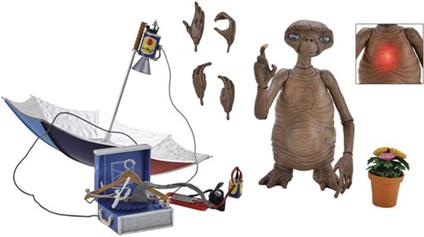 E.T. the Extra-Terrestrial Action Figure Ultimate Deluxe E.T. 11 cm