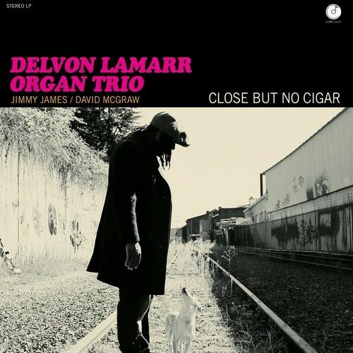 Close But No Cigar - Vinile LP di Organ Trio,Delvon Lamarr