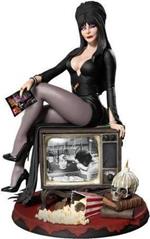 Elvira Mistress Of The Dark Static-6 Pvc Statua 1/6 Elvira 42 Cm Mezco Toys