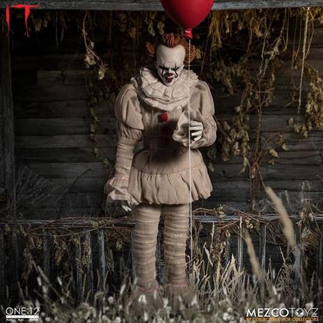 It. Pennywise One:12 Action Figure - 2