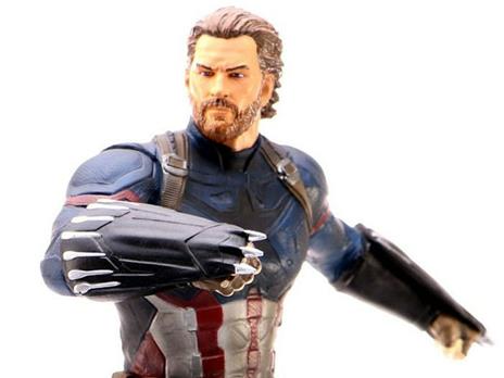 Marvel: Gallery Avengers 3 Cap America St - 3