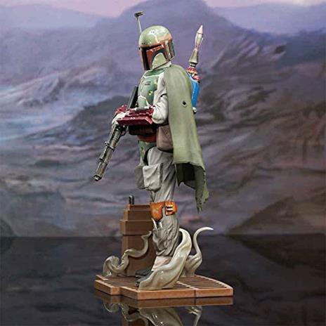 Diamond Select Toys Disney Star Wars: Return of The Jedi Milestones - Statua di Boba Fett 1:6 (30 cm) (Apr212362) - 4