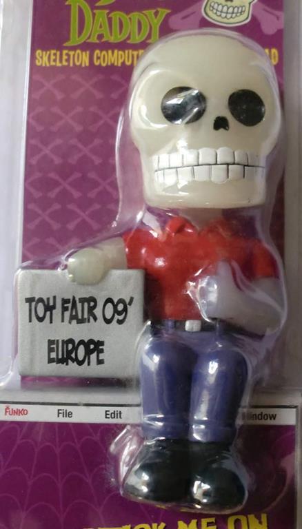 Bobble Head Computer Sitter Bone Daddy Red Skeleton Figure New!