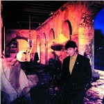 DISCOVER MUSIC STORE