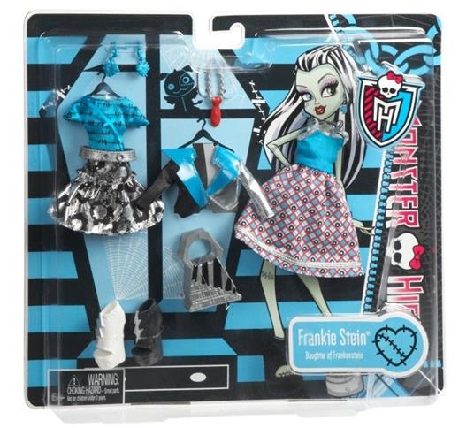 Monster High tanti look da urlo. Frankie