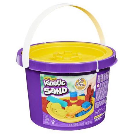 Kinetic Sand Secchiello da 2.72 kg con 3 Colori di Sabbia e 3 Accessori, dai 3 Anni, 6058787 - 3