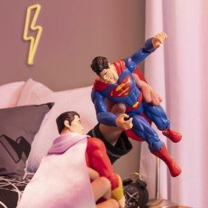 DC UNIVERSE Personaggio Superman in scala 30 cm - 7