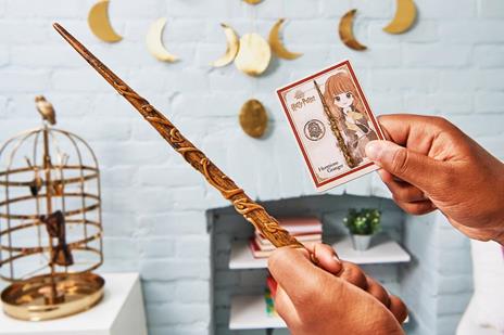 Wizarding World Autentica bacchetta Spellbinding di Albus Silente 30,5 cm, con carta incantesimo da collezione - 4