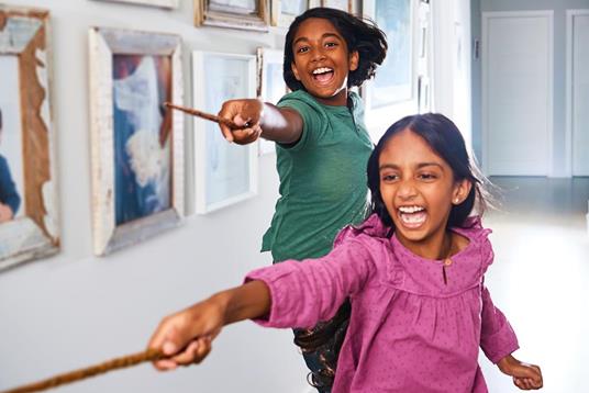 Wizarding World Autentica bacchetta Spellbinding di Albus Silente 30,5 cm, con carta incantesimo da collezione - 5