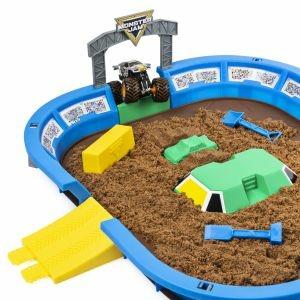 Monster Jam 1:64 Dirt Arena Playset - 4