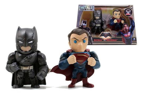 Action figure Batman Vs Superman. 4" Armored Batman