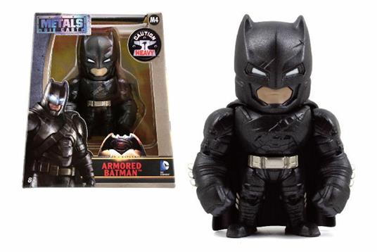 Action figure Armored Batman. Batman v Superman Funko - 3