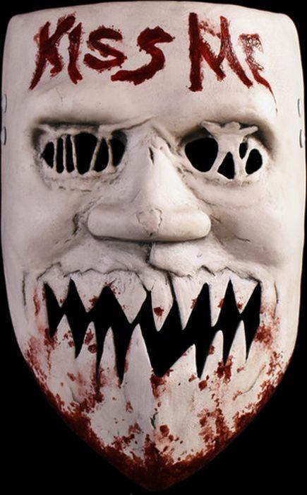 Purge Kiss Me Injection Mask