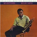 Milestones - SuperAudio CD ibrido di Miles Davis