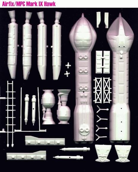 Space Spazio 1999 - Hawk Mark Ix Deluxe Model Kit Figure Scala 1/72 - 2