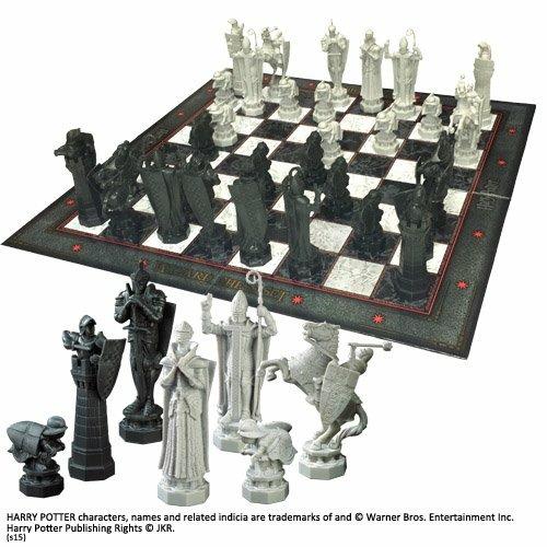 Xadrez Harry Potter Wizard Chess Set The Noble Collection - Jogo de Dominó,  Dama e Xadrez - Magazine Luiza