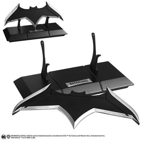 Dc Comics. Batman Batarang Prop Replica