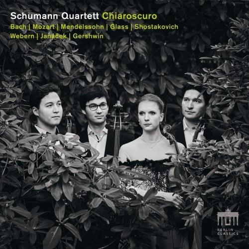 Chiaroscuro. Musica per quartetto d'archi - CD Audio di Schumann Quartett