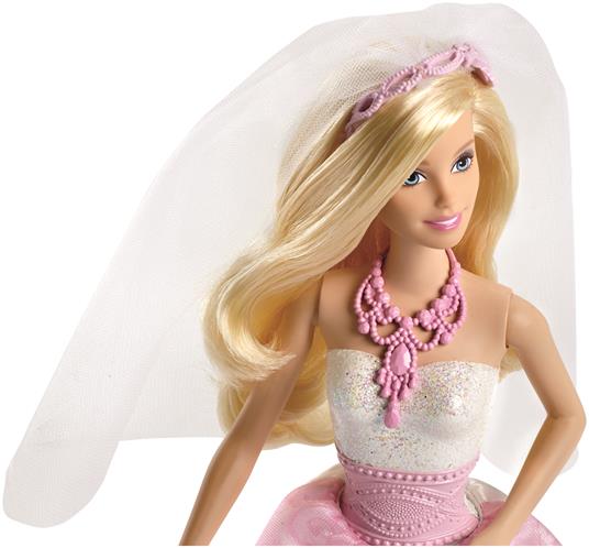 Barbie- Bambola Sposa con abito e accessori tra cui il velo, collier, scarpe e bouquet da tenere in mano - 5