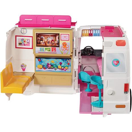 Barbie. Playset con Ambulanza e Ambulatorio - 103