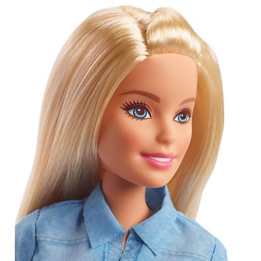 Barbie Bambola Mora con Costume da Bagno Rosa con Grafica, Giocattolo