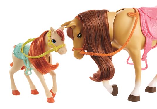 Barbie Ranch di Barbie e Chelsea. Playset Giocattolo con Due Bambole. Due Cavalli e Accessori - 6