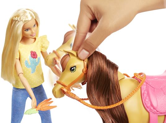Barbie Ranch di Barbie e Chelsea. Playset Giocattolo con Due Bambole. Due Cavalli e Accessori - 8