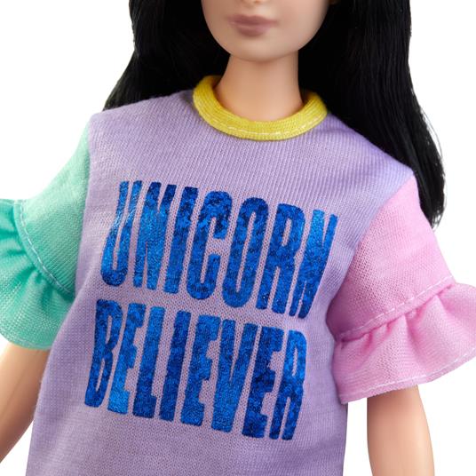Barbie Fashionista. Bambola Mora con Vestito Unicorn Believer - 3