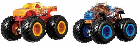 Monster Trucks Hot Wheels 2019 Demolition Doubles Police VS Hooligan Giant Wheels 1:64 - 3